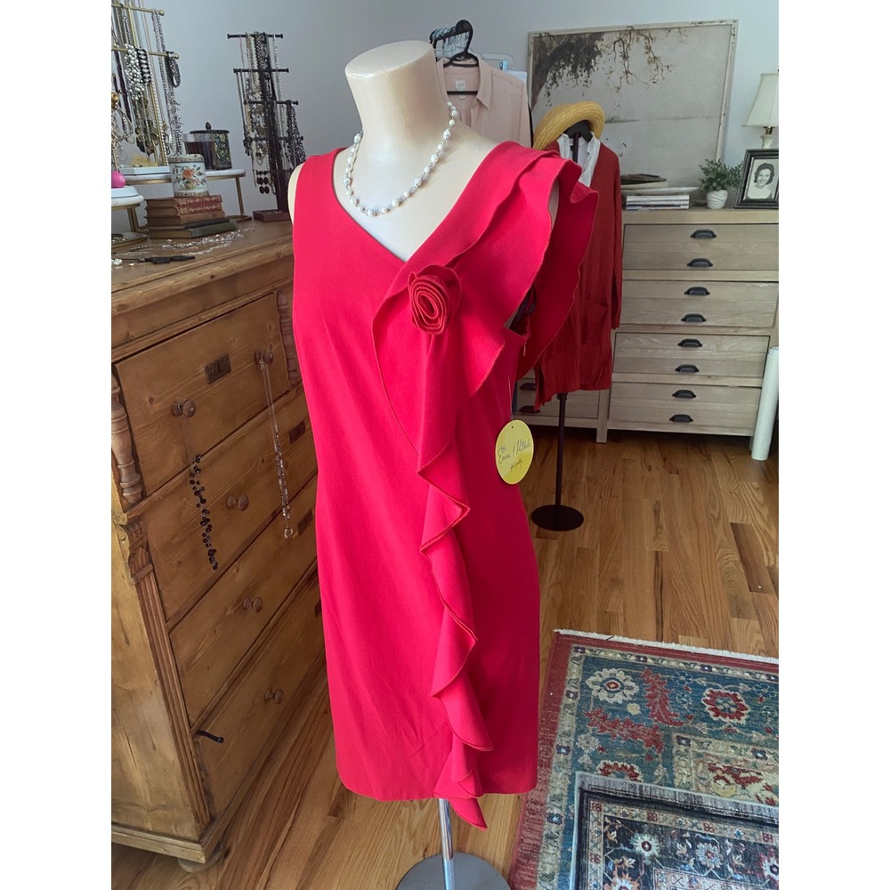 Emma & Michele Red Ruffle Rosette Sheath Dress Sleeveless Size 8 NWT - Picture 6 of 15